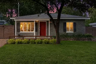 412 W Croslin St, Austin, TX 78752 - Photo 1