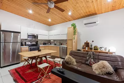 412 W Croslin Street, Austin, TX 78752 - Photo 22
