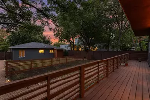 412 W Croslin St, Austin, TX 78752 - Photo 30