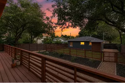 412 W Croslin Street, Austin, TX 78752 - Photo 34