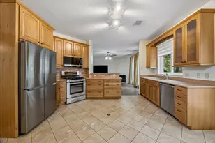 4176 Canyon Glen Cir, Austin, TX 78732 - Photo 2