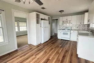 4651 Co Rd 417, Taylor, TX 76574 - Photo 4