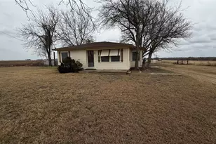 4651 Co Rd 417, Taylor, TX 76574 - Photo 2