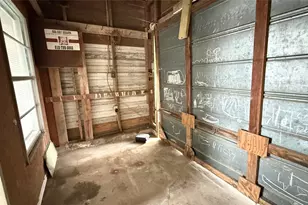 4651 Co Rd 417, Taylor, TX 76574 - Photo 14