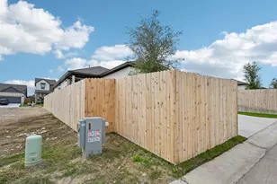 124 Tenny Ln, Kyle, TX 78640 - Photo 34