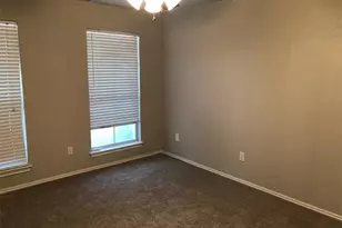 9217 Rowlands Sayle Rd, Austin, TX 78744 - Photo 10