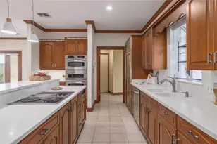 5700 Greenledge Cove, Austin, TX 78759 - Photo 16