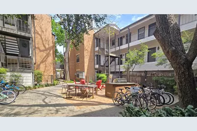 203 E 31st Street #207, Austin, TX 78705 - Photo 2