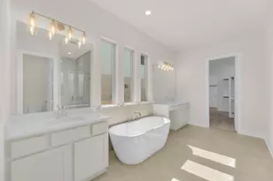 130 Montecilo Dr, Liberty Hill, TX 78642 - Photo 8