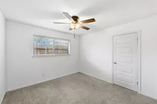 4707 Whispering Valley Dr, Austin, TX 78727 - Photo 28