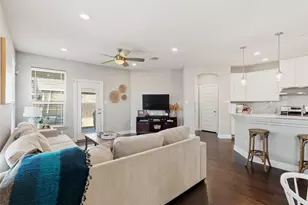 101 Muenster Dr, Hutto, TX 78634 - Photo 14