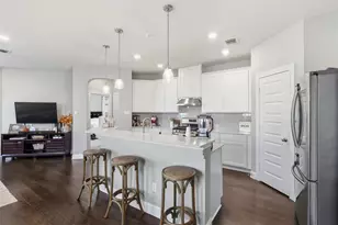 101 Muenster Dr, Hutto, TX 78634 - Photo 2