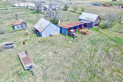 17809 Fm 1100, Elgin, TX 78621 - Photo 2