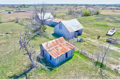 17809 Fm 1100, Elgin, TX 78621 - Photo 26