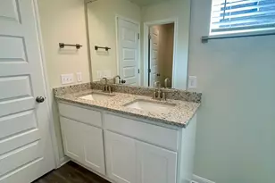2304 Jack Nora Wy, Round Rock, TX 78665 - Photo 14
