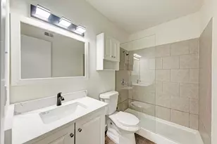 1010 W 23rd St, Austin, TX 78705 - Photo 16