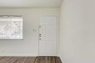 1010 W 23rd St, Austin, TX 78705 - Photo 6