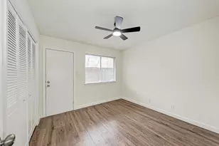 1010 W 23rd St, Austin, TX 78705 - Photo 14