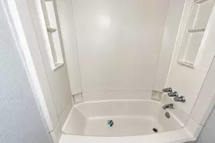 5308 S Pleasant Valley Rd, Austin, TX 78744 - Photo 16