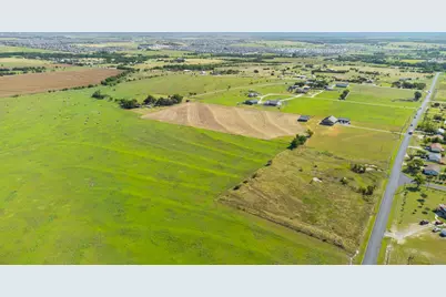 1499 County Road 311 Drive, Jarrell, TX 76537 - Photo 2