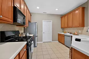 7708 San Felipe Blvd, Austin, TX 78729 - Photo 6