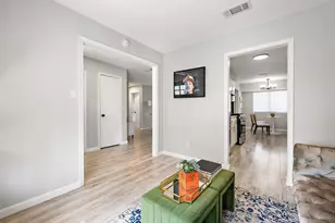 2804 Leeds Cove, Austin, TX 78745 - Photo 4