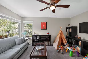 12607 Terra Nova Ln, Austin, TX 78727 - Photo 20