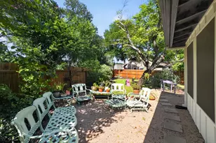 12607 Terra Nova Ln, Austin, TX 78727 - Photo 28