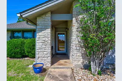 1002 Deep Wood Drive, Round Rock, TX 78681 - Photo 6