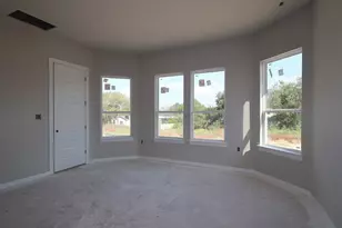804 Boley Dr, Austin, TX 78652 - Photo 6
