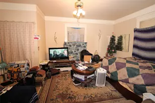 402 Trinity St, Lockhart, TX 78644 - Photo 14