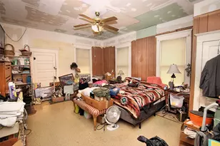 402 Trinity St, Lockhart, TX 78644 - Photo 16