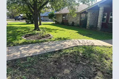 806 Country Club Road, Georgetown, TX 78628 - Photo 4