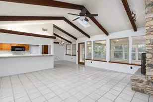 806 Country Club Rd, Georgetown, TX 78628 - Photo 8