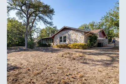 806 Country Club Road, Georgetown, TX 78628 - Photo 34