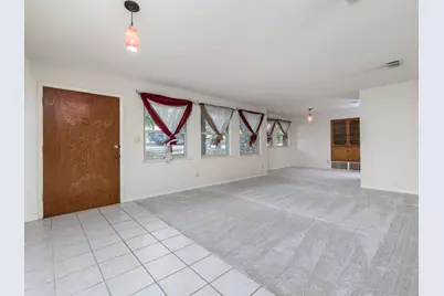 806 Country Club Road, Georgetown, TX 78628 - Photo 4