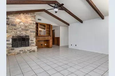 806 Country Club Road, Georgetown, TX 78628 - Photo 10