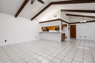 806 Country Club Rd, Georgetown, TX 78628 - Photo 12