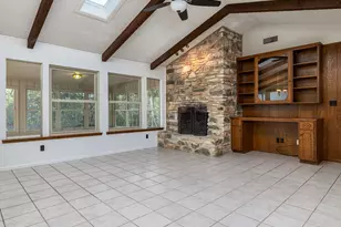 806 Country Club Rd, Georgetown, TX 78628 - Photo 10