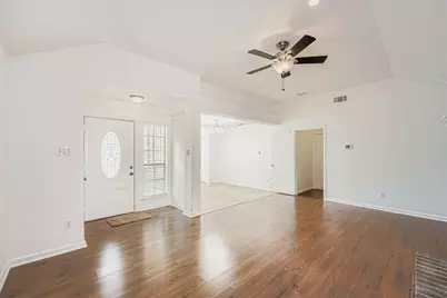 2100 Buckeye Lane, Round Rock, TX 78664 - Photo 2
