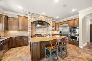 521 Horseback Hollow, Austin, TX 78732 - Photo 6