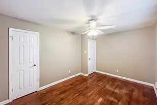 805 Herndon Ln, Austin, TX 78704 - Photo 8