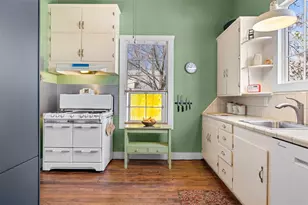 660 N Main St, La Grange, TX 78945 - Photo 16