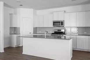 104 Vintage Dr, San Marcos, TX 78666 - Photo 6