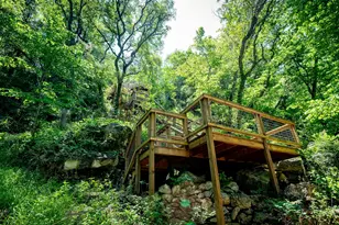 1121 Bradstreet St, Canyon Lake, TX 78133 - Photo 4