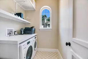 1529 Barton Springs Road Rd, Austin, TX 78704 - Photo 16