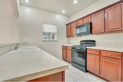 2115 E 18th Street #A, Austin, TX 78702 - Photo 6