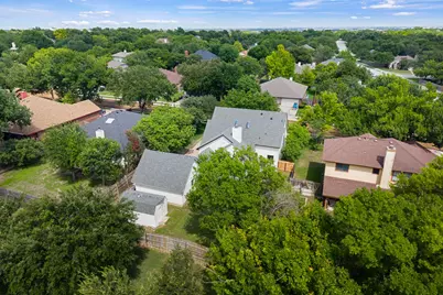 1102 Twin Creek Drive, Pflugerville, TX 78660 - Photo 34