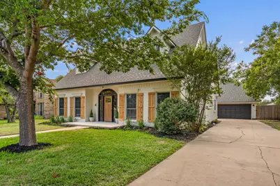 1102 Twin Creek Drive, Pflugerville, TX 78660 - Photo 2