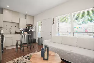 3000 Guadalupe St, Austin, TX 78705 - Photo 2